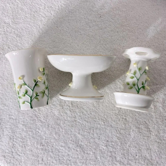 Vintage Ceramic Yellow Flower Bathroom Set Toothbrush Holder Cup Soap Dish - Picture 11 of 12